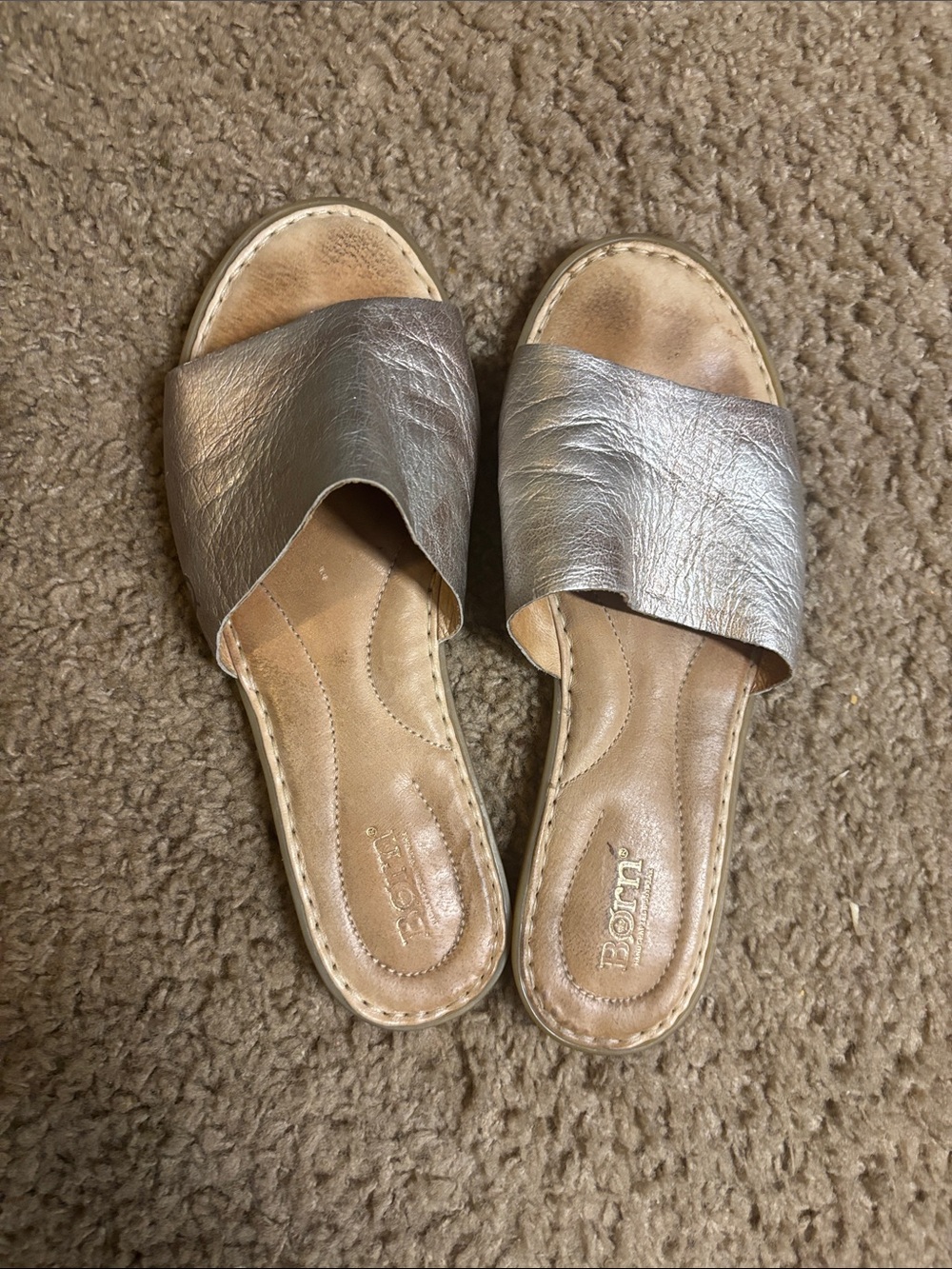Born Izabel metallic  Leather Open Toe Flat Slide Sandals Womens 8
